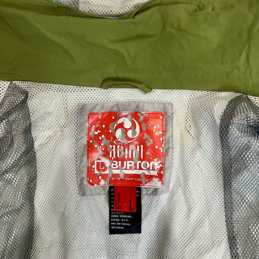 Burton olive green Ronin snowboarding jacket